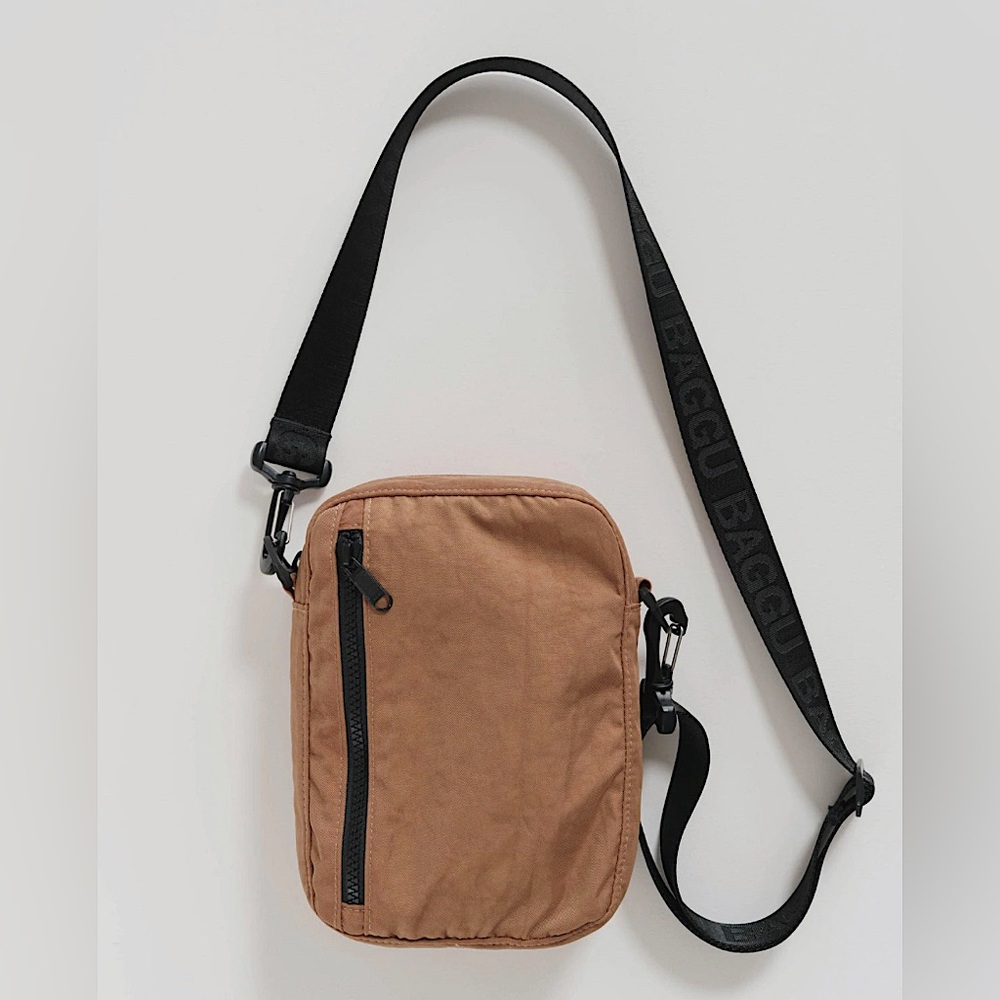 BAGGU Sport Crossbody Bag in Brown (discontinued color)